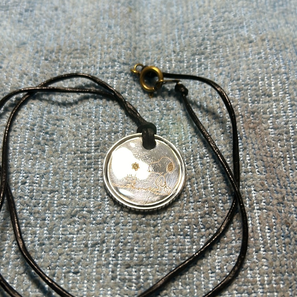Tiffany & Co Pendant 1” Diameter - 18” Leather long..05adiamond yellow